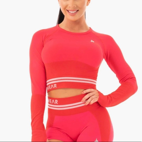 Ryderwear Tops - Brand new freestyle seamless ryderwear red crop longsleeve gym top